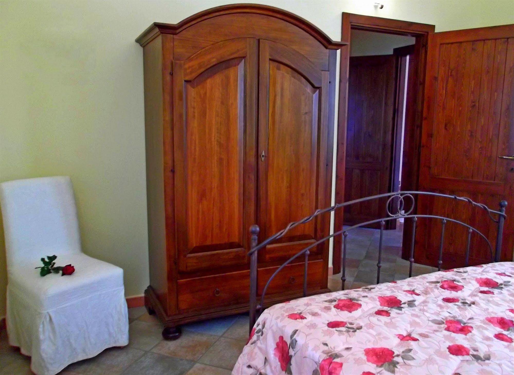 Hotel La Corte Rosada 빌라시미우스 외부 사진