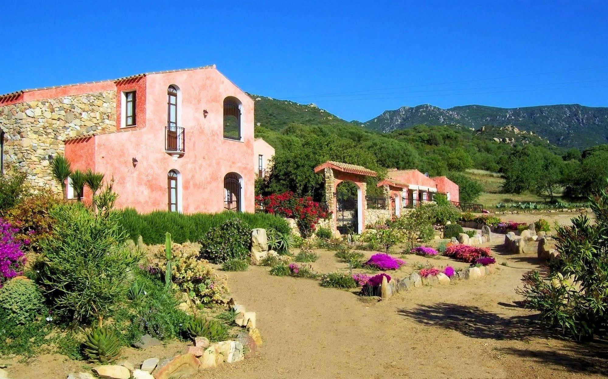Hotel La Corte Rosada 빌라시미우스 외부 사진